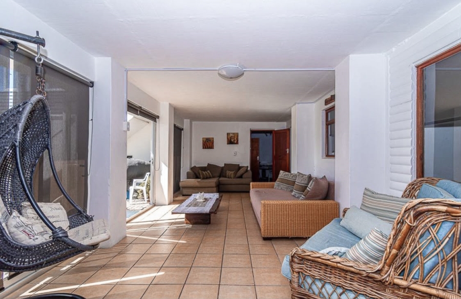 7 Bedroom Property for Sale in Kleinbaai Western Cape